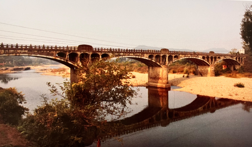 湖南路橋承建的浣溪大橋_副本.jpg