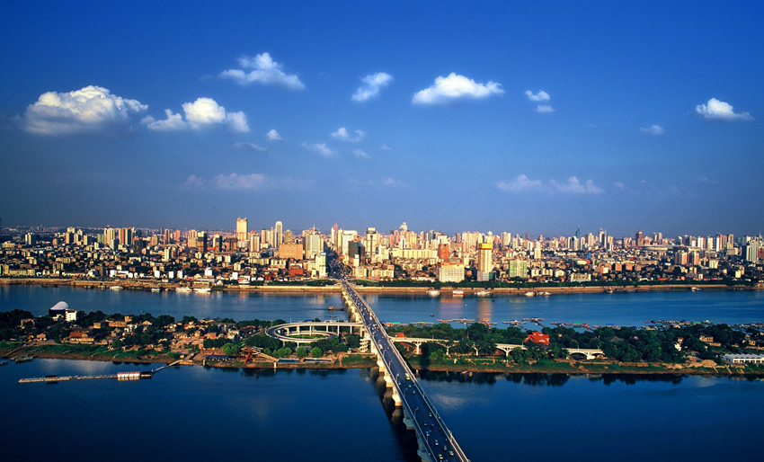 橘子洲大橋_副本.jpg